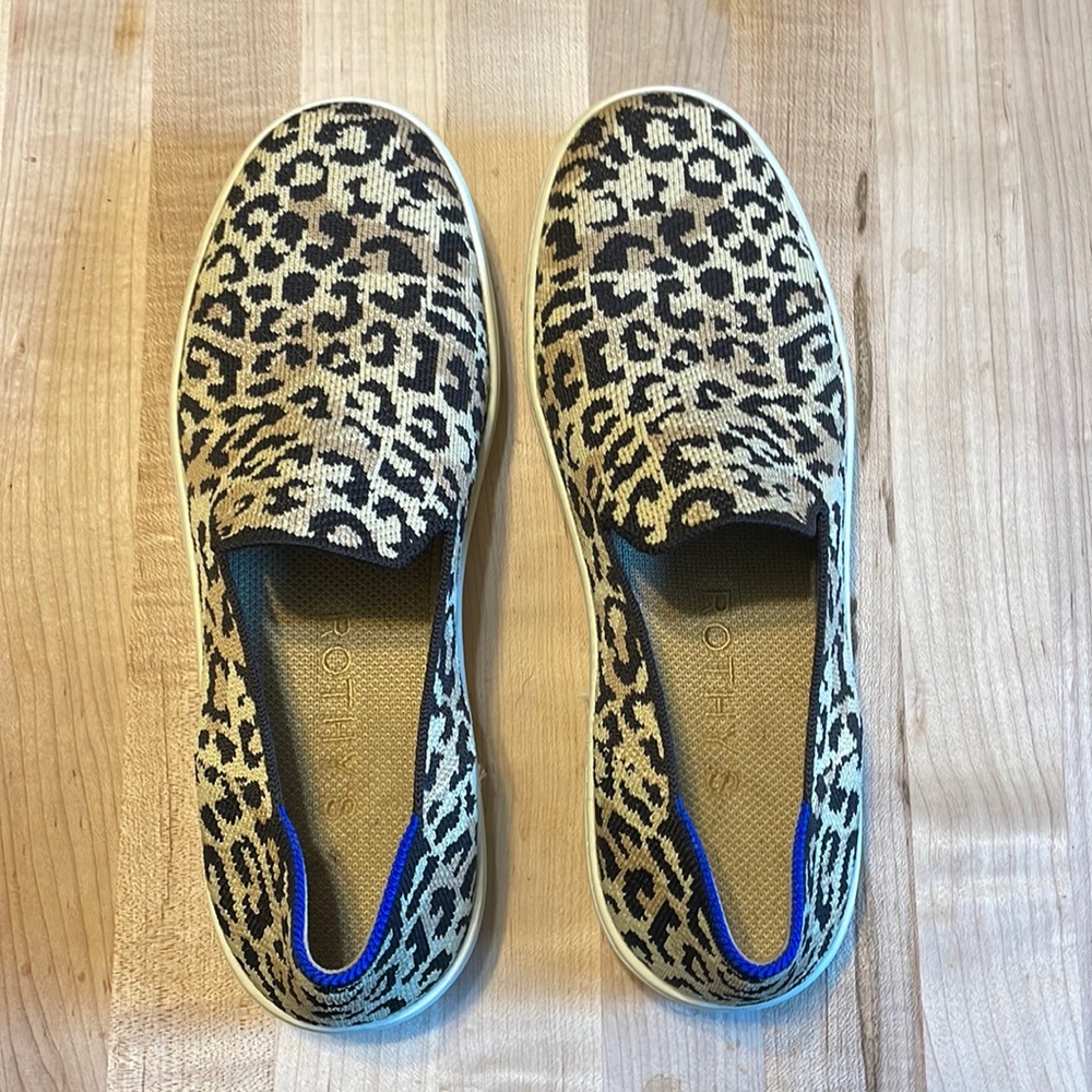 NEW Rothy’s Camo Cat slip on sneaker